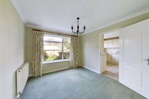 4 Alder Close, Gloucester, GL2 9LB