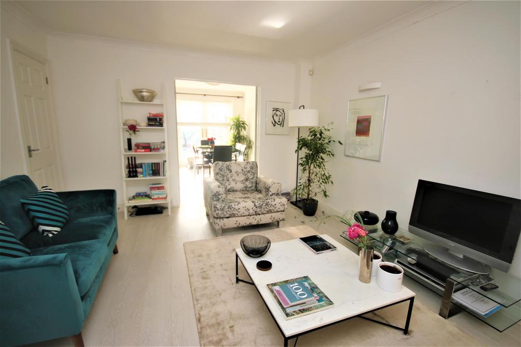 Reception room: pic. 2