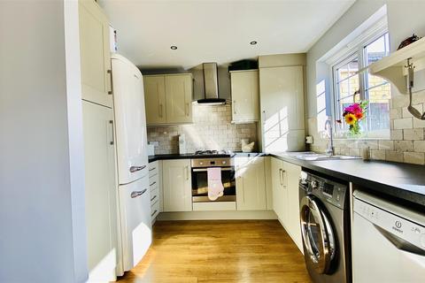 7 Beadnell Drive, Seaham, SR7 7WG