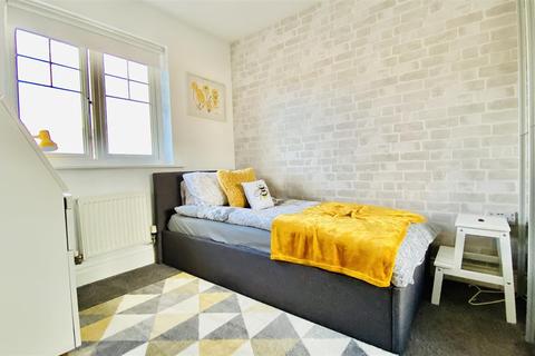 7 Beadnell Drive, Seaham, SR7 7WG