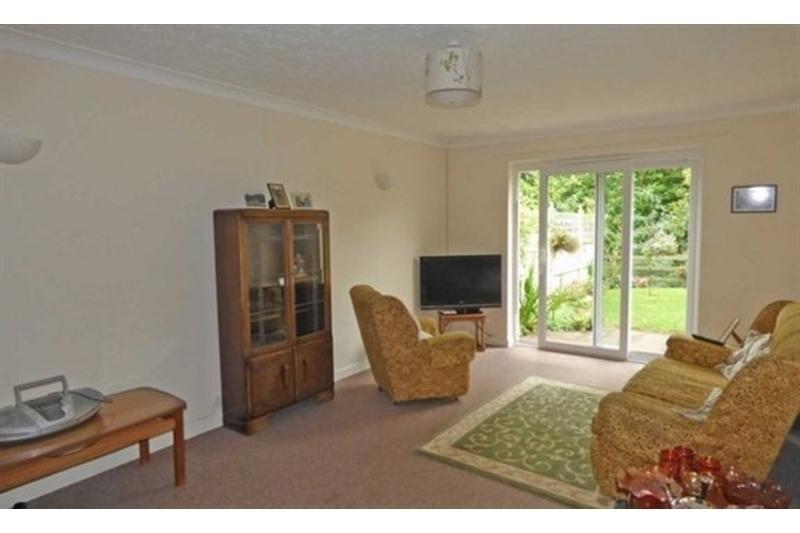 Alder Close, Williton 3 bed bungalow £865 pcm (£200 pw)