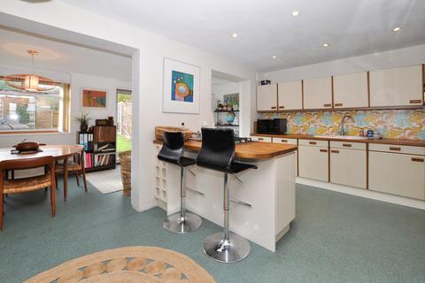 68 Cameron Road, Bromley, BR2 9BQ