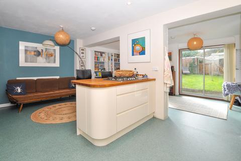 68 Cameron Road, Bromley, BR2 9BQ