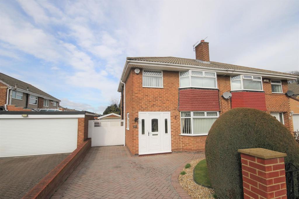 Staindrop Drive, Middlesbrough 3 bed semidetached house £170,000