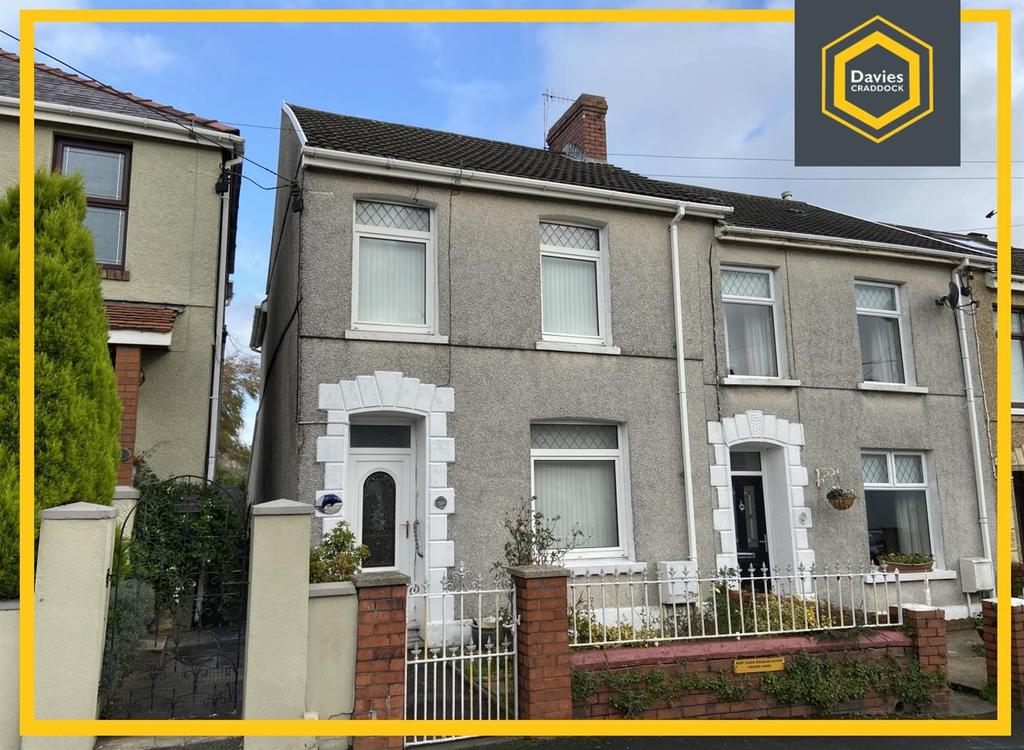 Bryngwyn Road, Llanelli 3 bed terraced house £65,000
