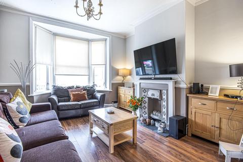 25 Kenilworth Road, London, SE20 7QG