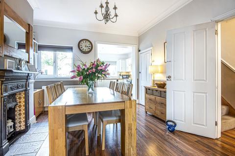 25 Kenilworth Road, London, SE20 7QG