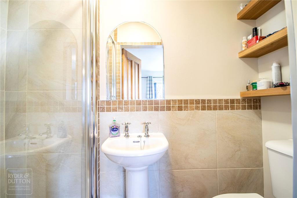 Ensuite