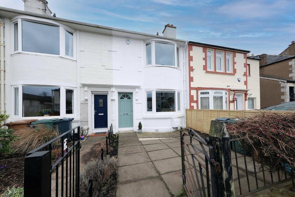 39 Roseburn Drive, EDINBURGH... 2 bed terraced house £270,000