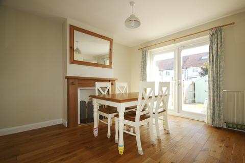 14 Goodmead Road, Orpington, BR6 0HX