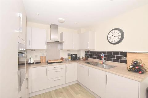 5 Bricklayer Lane, Faygate, Horsham, RH12 0AA