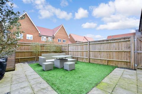 5 Bricklayer Lane, Faygate, Horsham, RH12 0AA