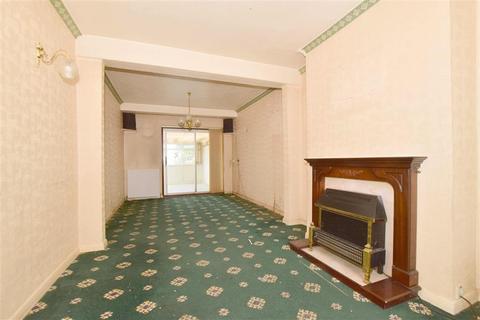 22 Lacey Avenue, Coulsdon, CR5 1LQ