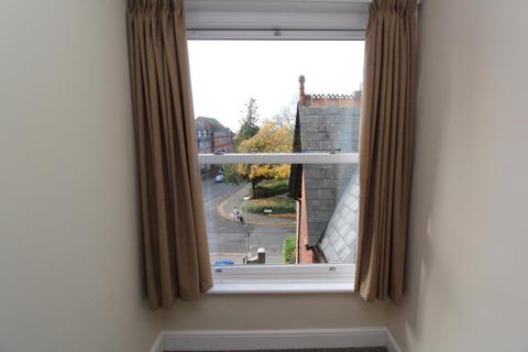 2 bedroom apartment to rent, Church Road, Ashley Cross