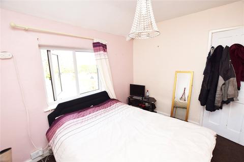 59 Acre Road, Leeds, LS10 4EG