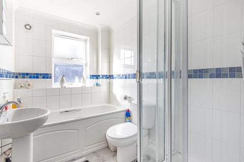 1, Azriel Terrace, 19 Kent Road, West Wickham, BR4 0JQ