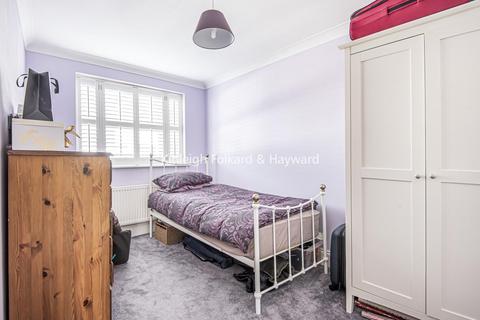 1, Azriel Terrace, 19 Kent Road, West Wickham, BR4 0JQ