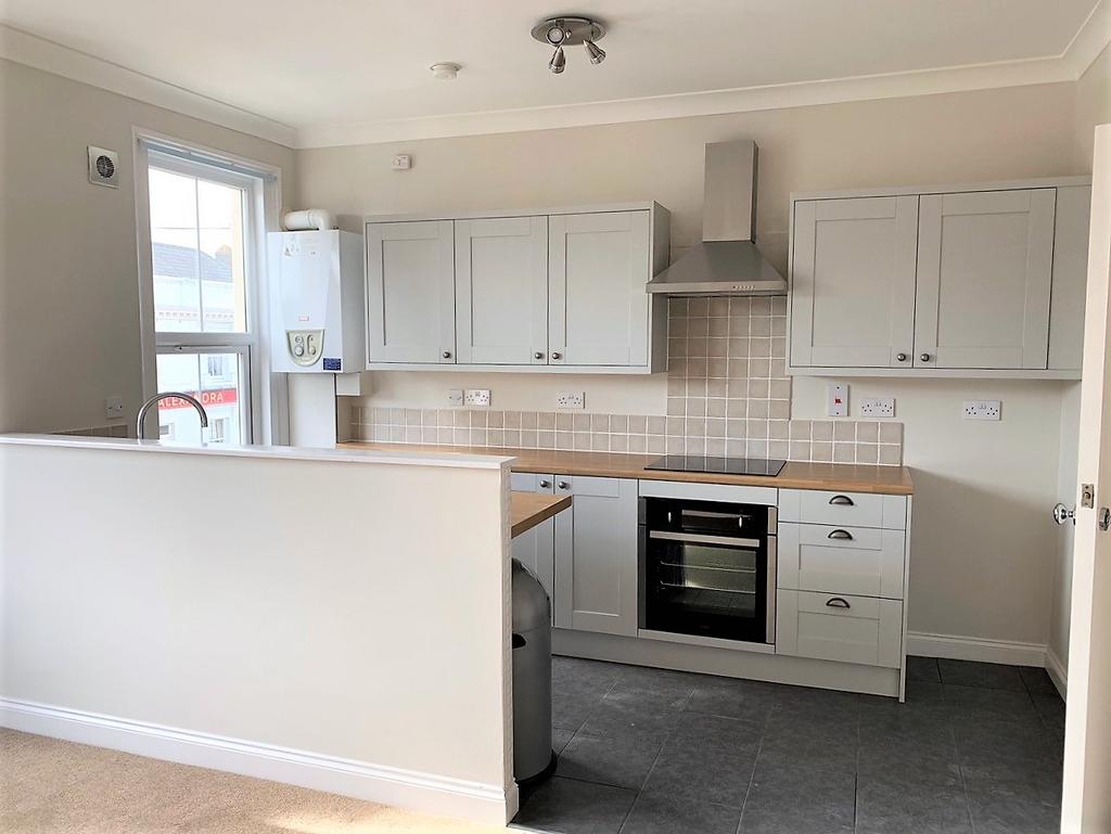 Selden Road, Worthing, BN11 1 bed flat £850 pcm (£196 pw)