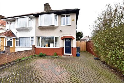 42 Hereford Road, Feltham, TW13 5BS