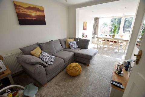 42 Hereford Road, Feltham, TW13 5BS