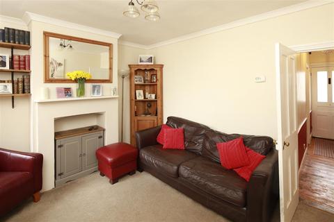 4 Beverley Road, Canterbury, CT2 7EN