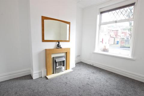 33 Durham Road, Darwen, BB3 1NN