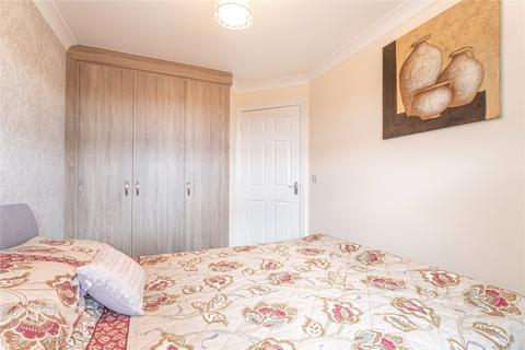 48 Elmstone Drive, Royton, Oldham, OL2 6DH