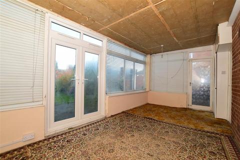 19 Imperial Drive, Gravesend, DA12 4LL