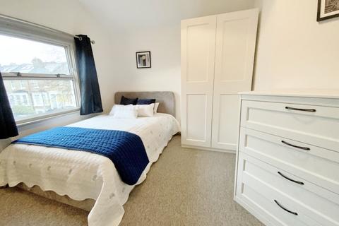 1 bedroom apartment to rent, Iffley Road, London W6