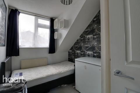 21 Calder, East Tilbury, Tilbury, RM18 8RU