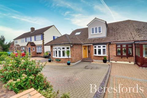 51 The Mount, Romford, RM3 7LJ