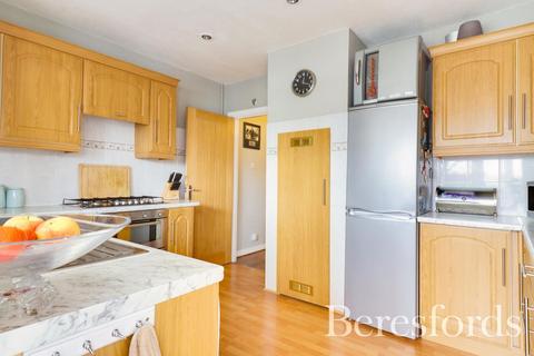 51 The Mount, Romford, RM3 7LJ