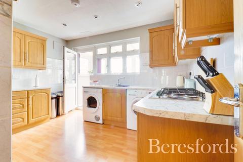 51 The Mount, Romford, RM3 7LJ