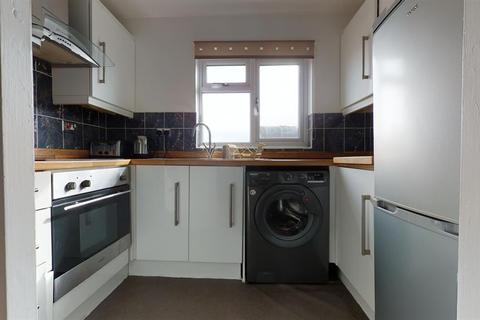3 Kingsdown Close, Gravesend, DA12 2LU