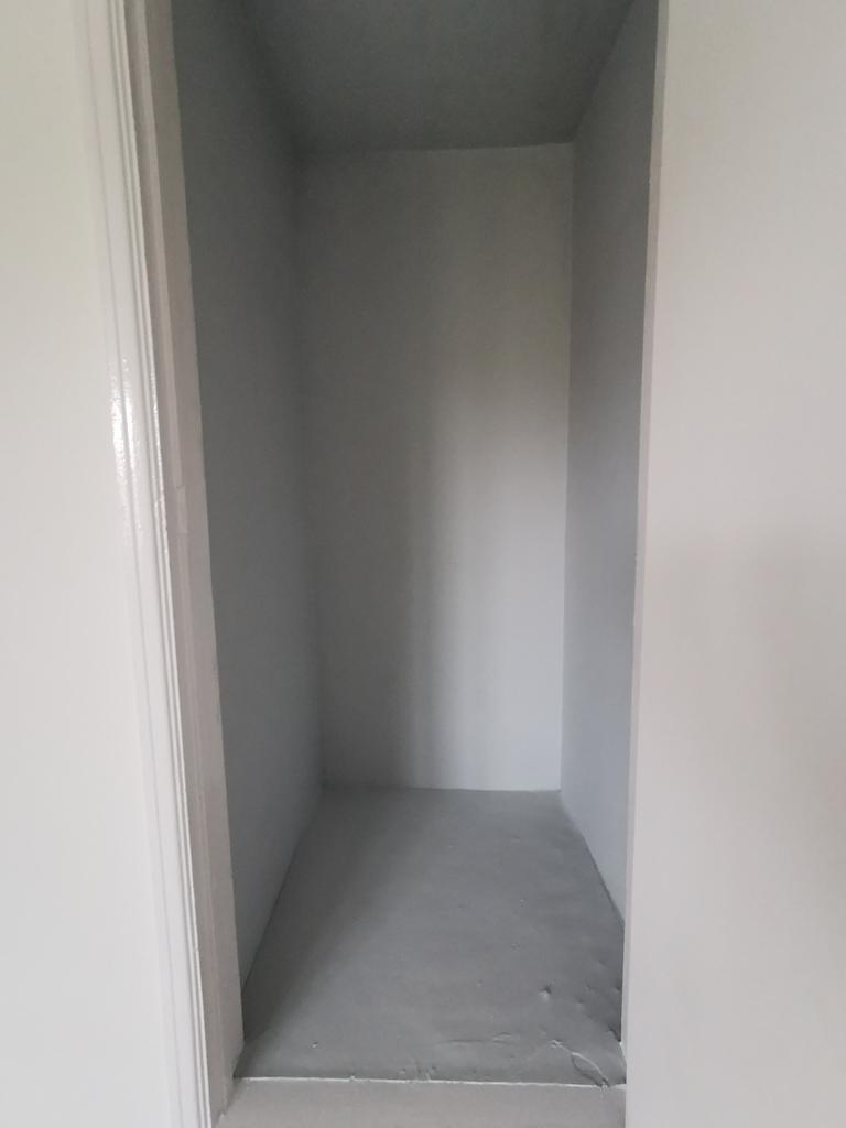 Deep storge cupboard bedroom 2