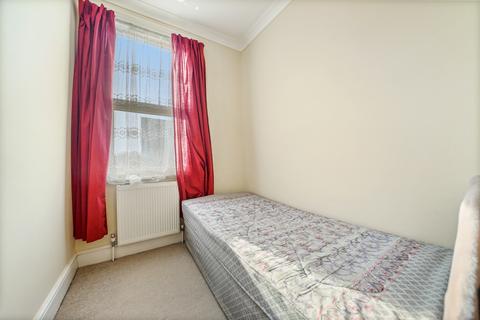 47 Westfield Road, London, W13 9JP