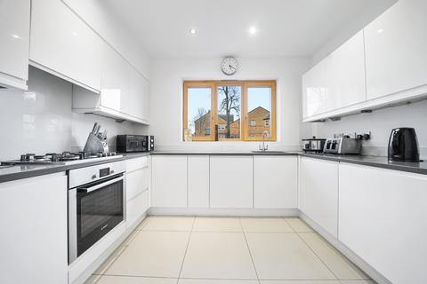 3 Jessop Place, London, W7 2QL