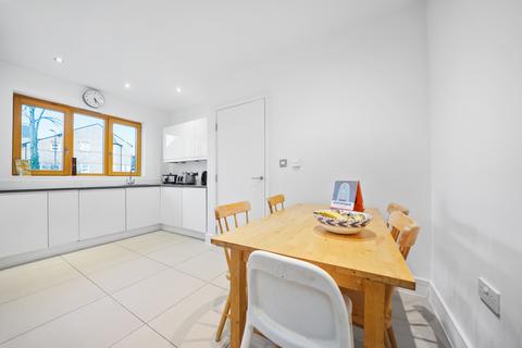 3 Jessop Place, London, W7 2QL