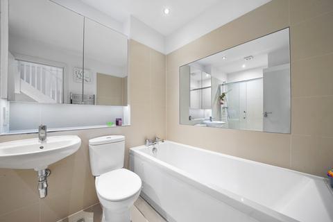 3 Jessop Place, London, W7 2QL