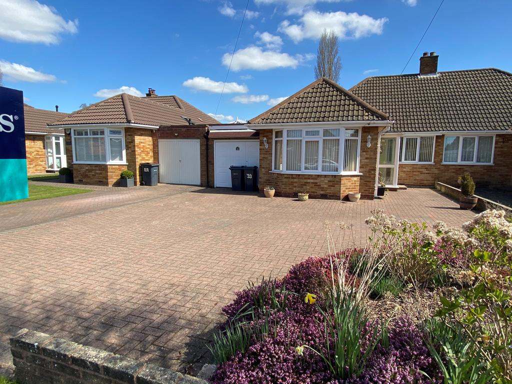 Whitehouse Crescent, Sutton Coldfield, West Midlands 3 bed bungalow £