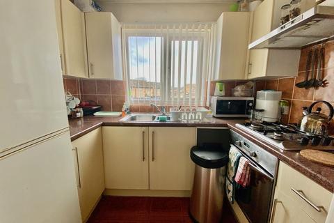 42 Ramulis Drive, Hayes, UB4 9QA