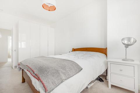 44 Ashvale Road, London, SW17 8PW