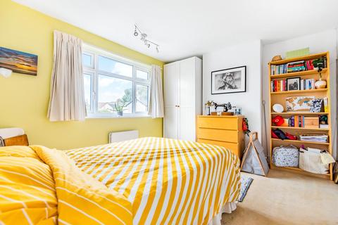 16 Union Road, Bromley, BR2 9SB
