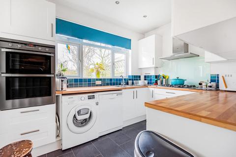16 Union Road, Bromley, BR2 9SB