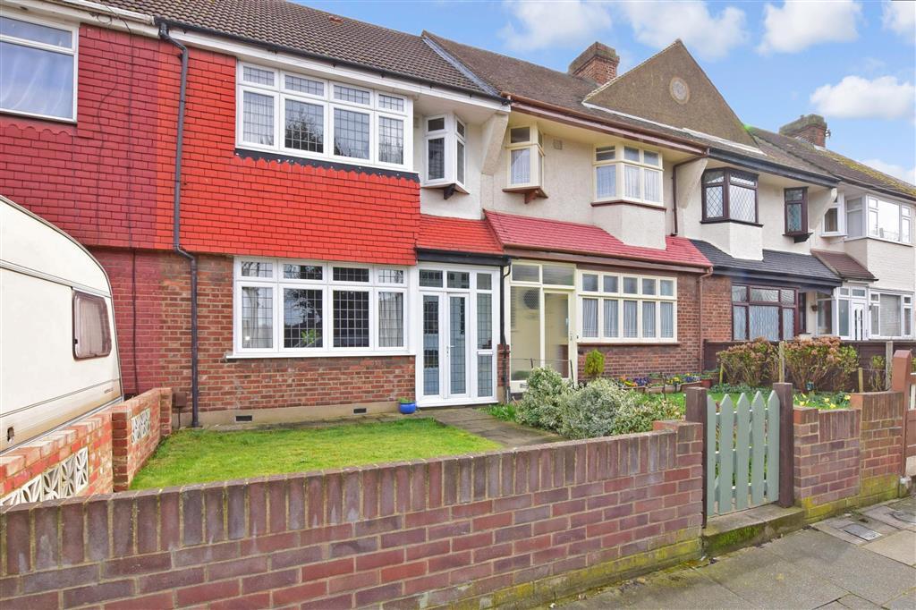 West Hill Drive, West Dartford, Dartford, Kent 3 bed terraced house £