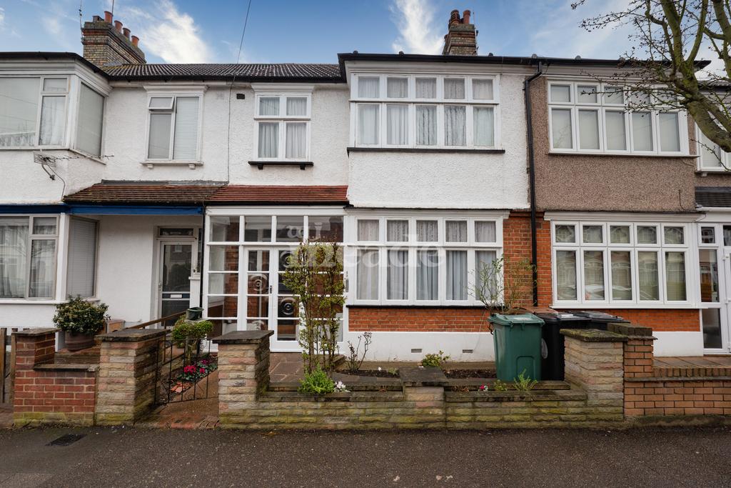 Garner Road, Walthamstow, E17 3 bed terraced house £525,000