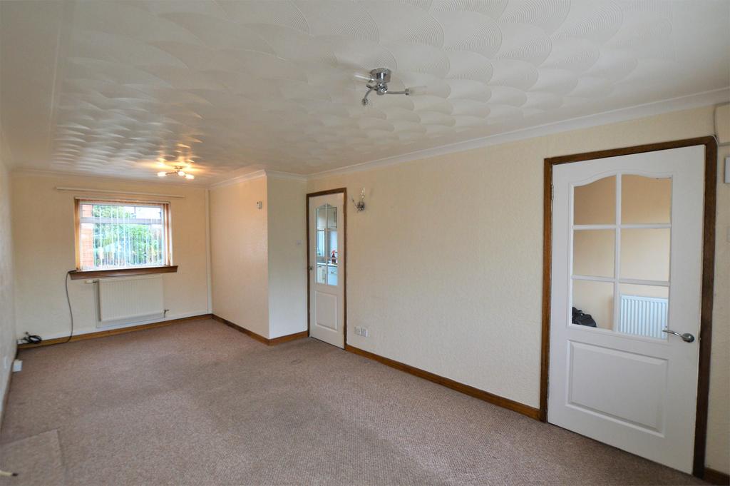 33 Ivanhoe Drive, SALTCOATS, KA21 6LX 2 bed terraced house £77,000