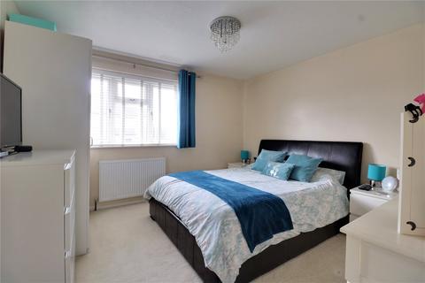16 Appletree Way, Owlsmoor, Sandhurst, GU47 0UD