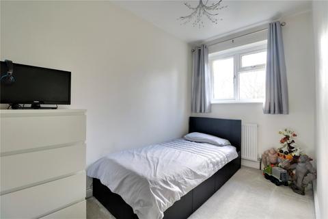 16 Appletree Way, Owlsmoor, Sandhurst, GU47 0UD