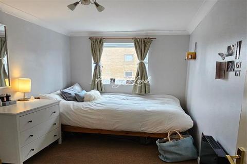 2 bedroom flat to rent, Atlantic Wharf, E1W